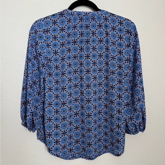 Banana Republic blue flower print blouse shirt top XXSP - Picture 2 of 3